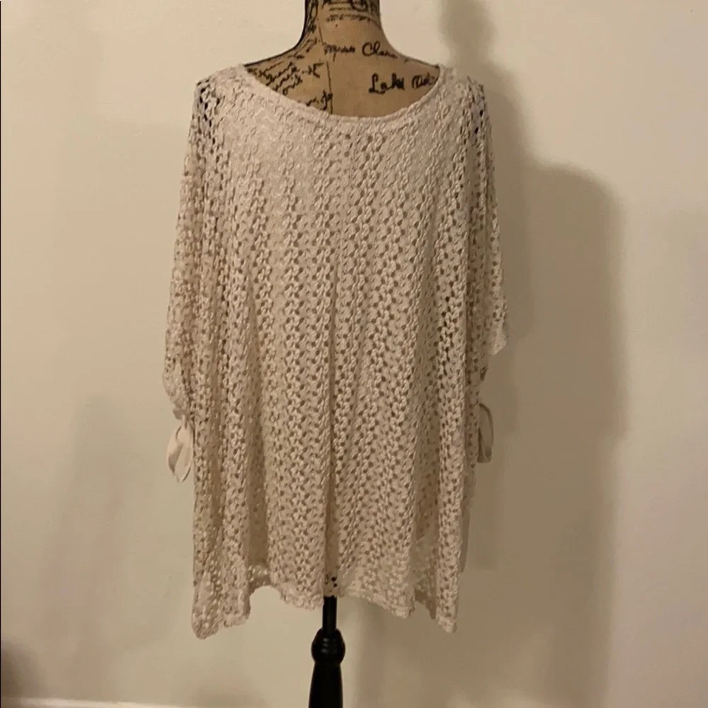 Beige blouse - Picture 3 of 5